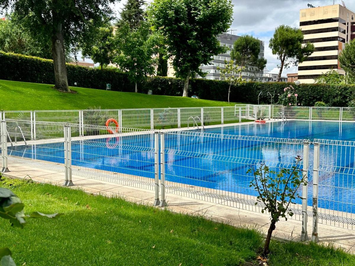 Апартаменты Apartamento De Diseno En Arturo Soria Мадрид Экстерьер фото